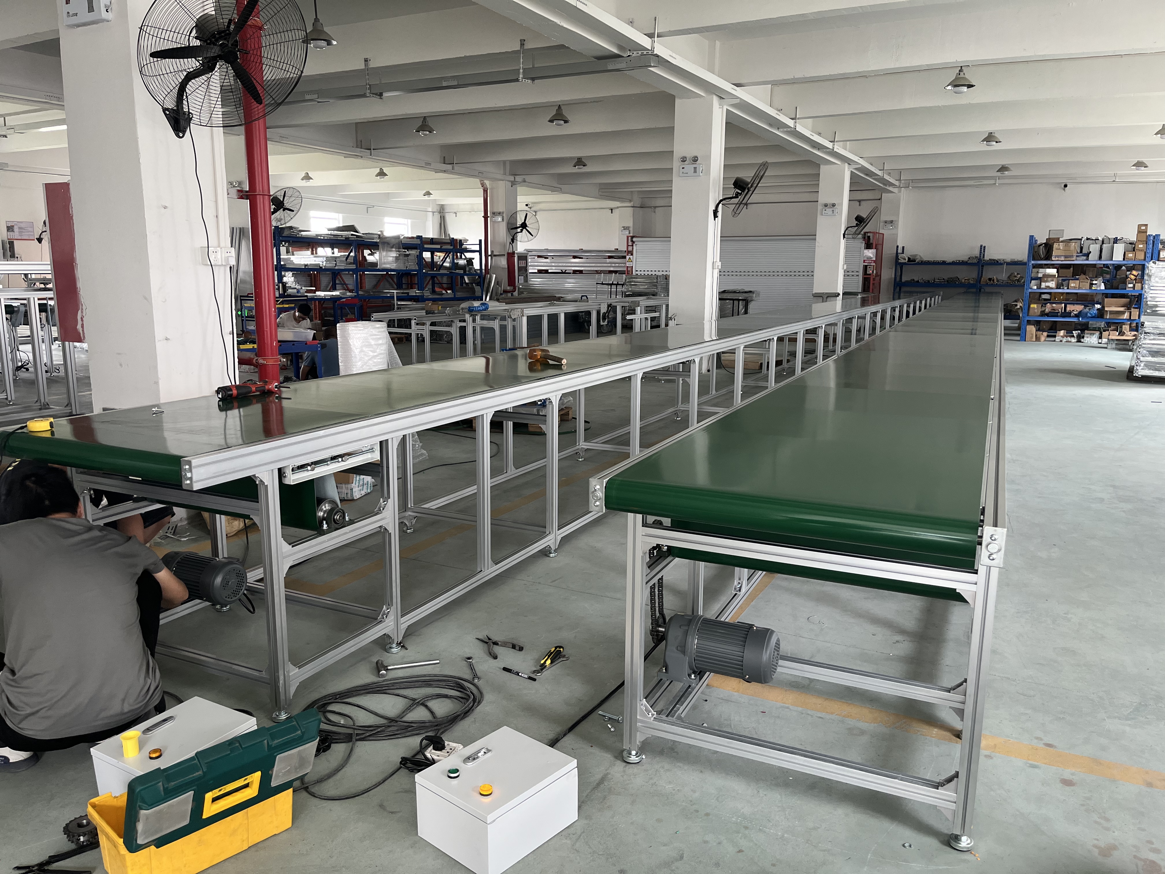 加長(zhǎng)款皮帶輸送機(jī)流水線